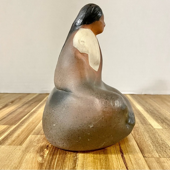 Vintage Eduardo Vega Red Clay Native American Woman Southwestern Ceramic 6” - Picture 3 of 14
